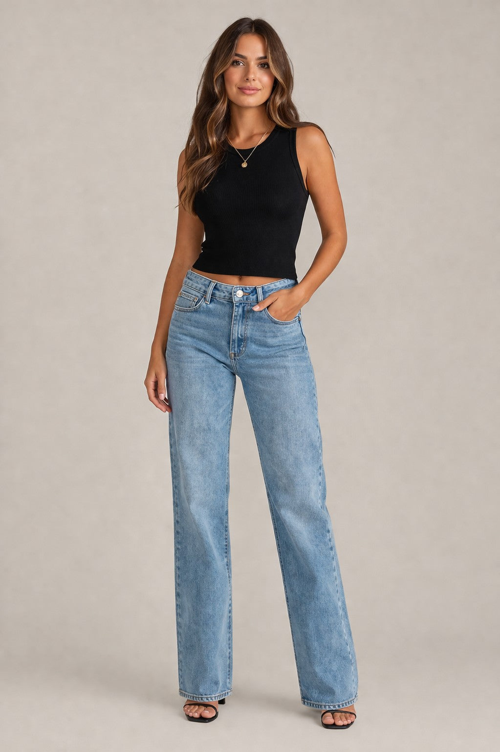 Women’s Cropped Sleeveless Tank Top