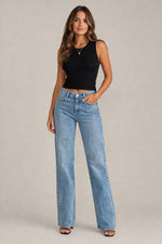 Women’s Cropped Sleeveless Tank Top
