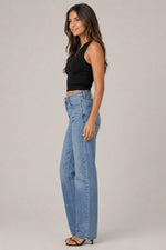 Women’s Cropped Sleeveless Tank Top