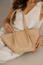 Women's Large Capacity Wings Style Tote Bag