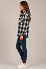 Women’s Plaid Long Sleeve Button-Up Shirt