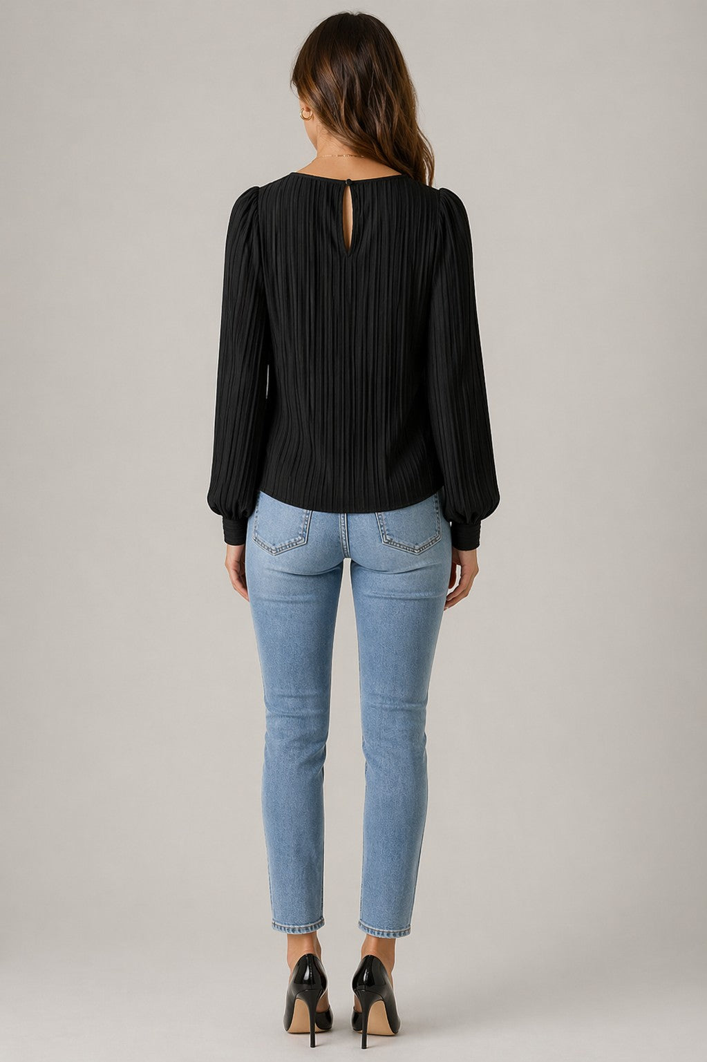 Women’s Pleated Long Sleeve Blouse