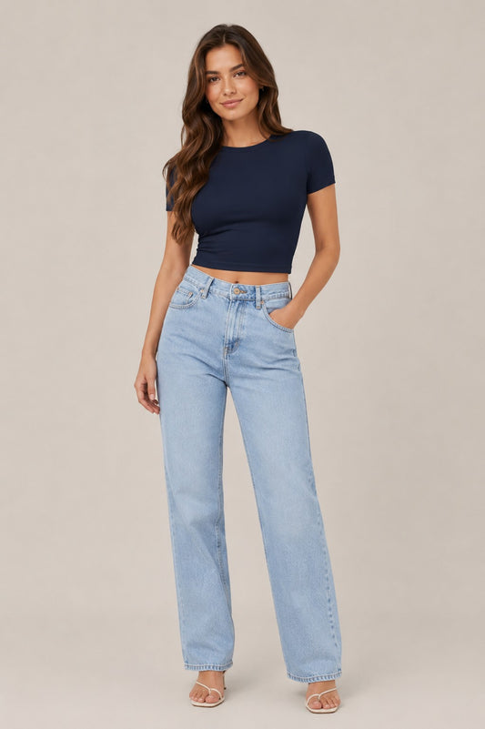 Women's Short Sleeve Round Neck Crop Top