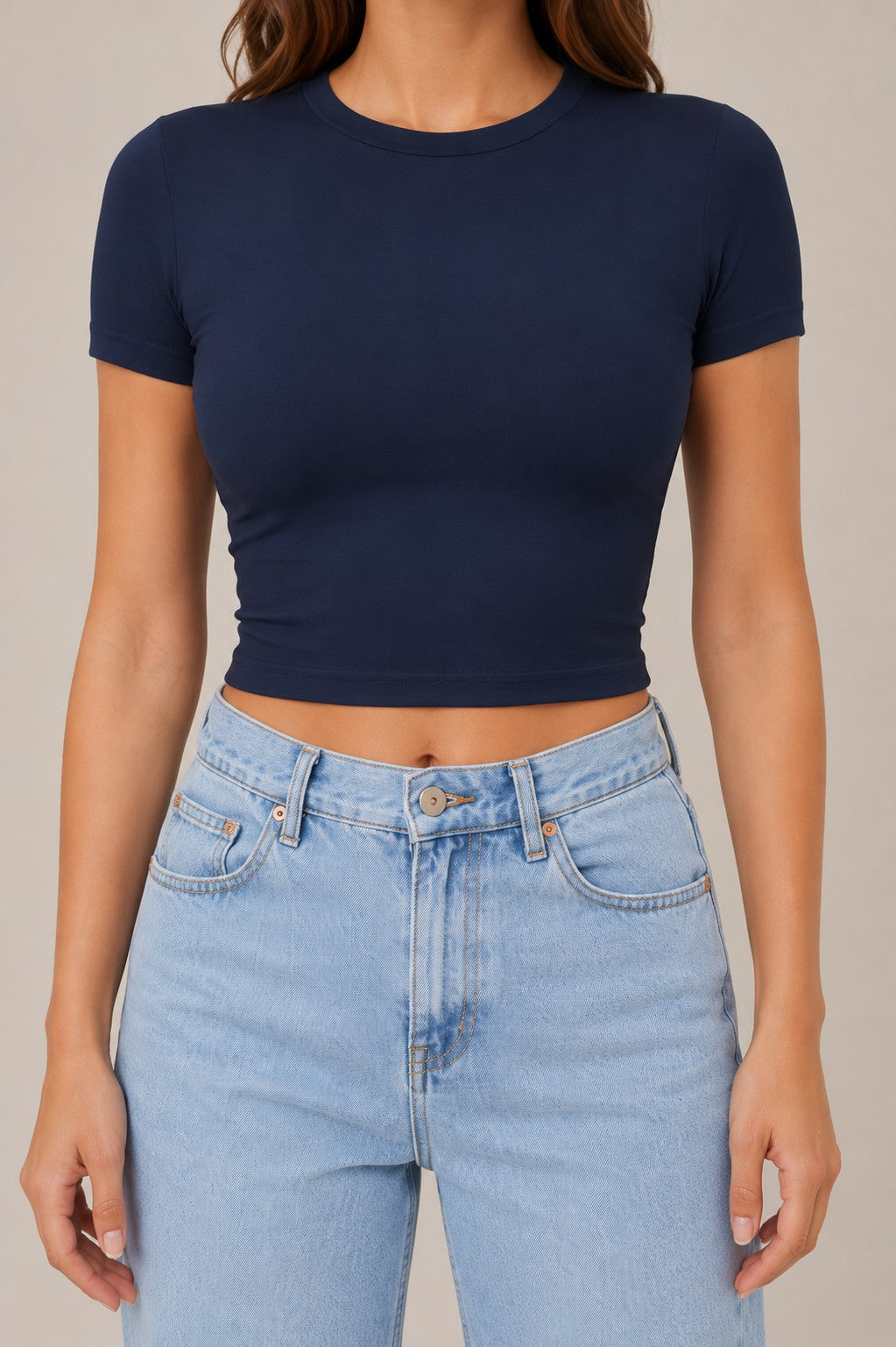 Women's Short Sleeve Round Neck Crop Top
