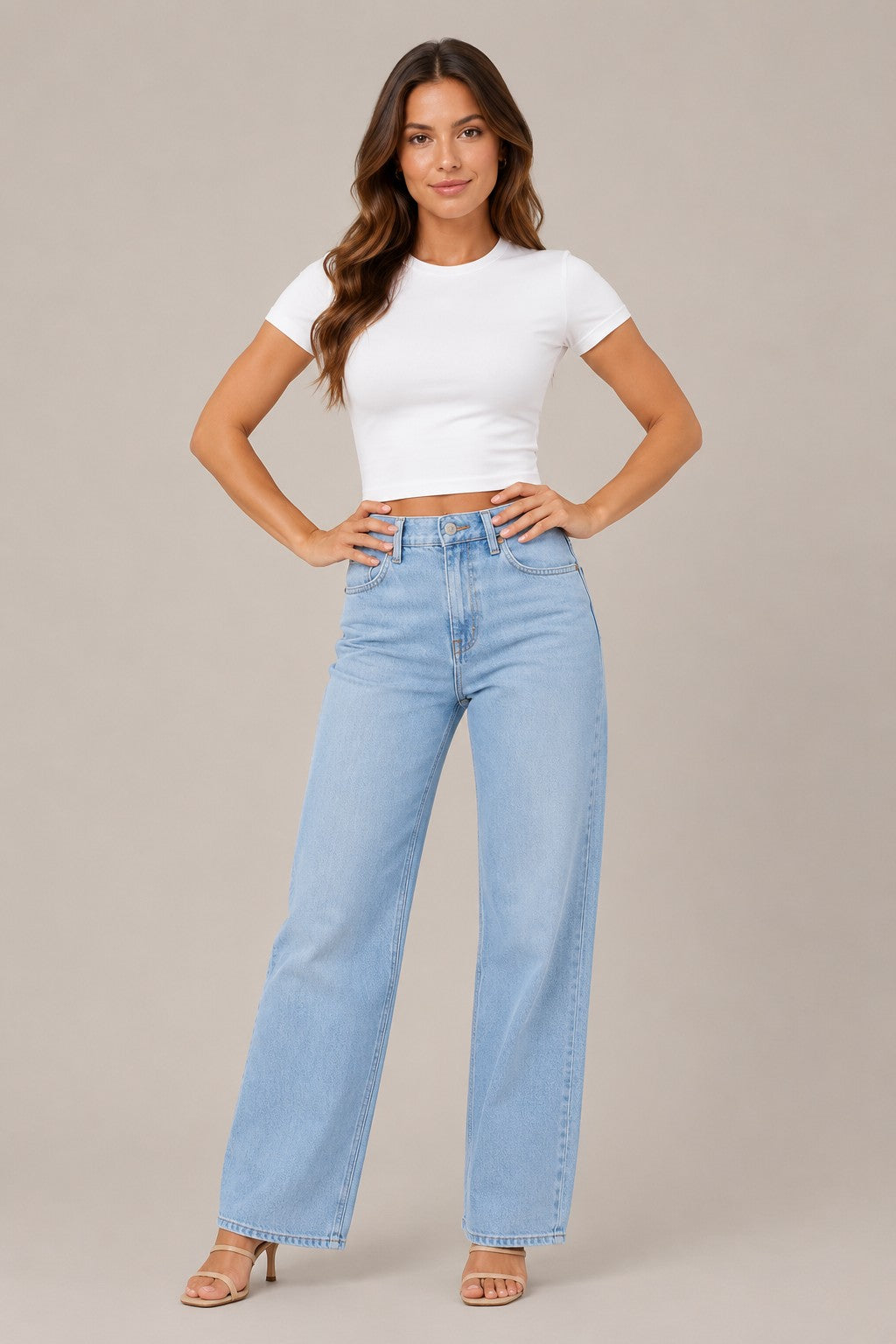 Women's Short Sleeve Round Neck Crop Top
