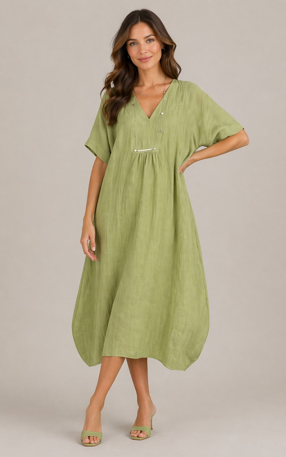 Women’s Short Sleeve V-Neck Loose Fit Midi Dress