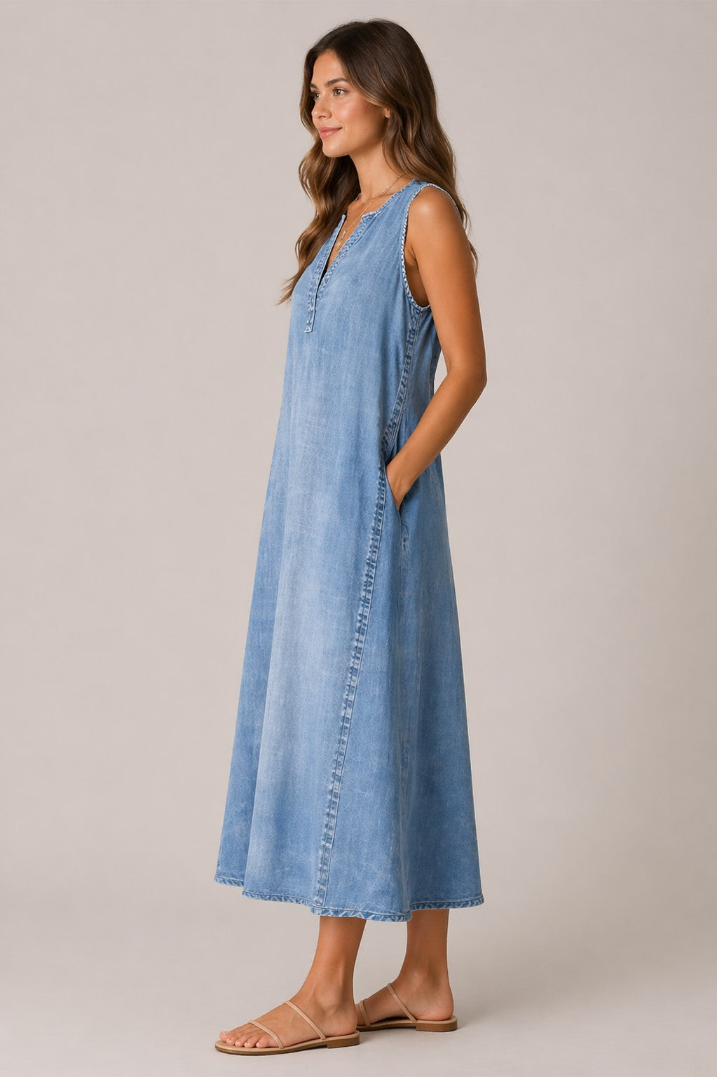 Women’s Sleeveless Denim Midi Dress
