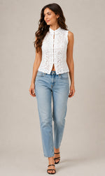 Women's Sleeveless Lace Mandarin Collar Top