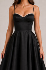 Women’s Sweetheart Neck Sleeveless Midi Dress