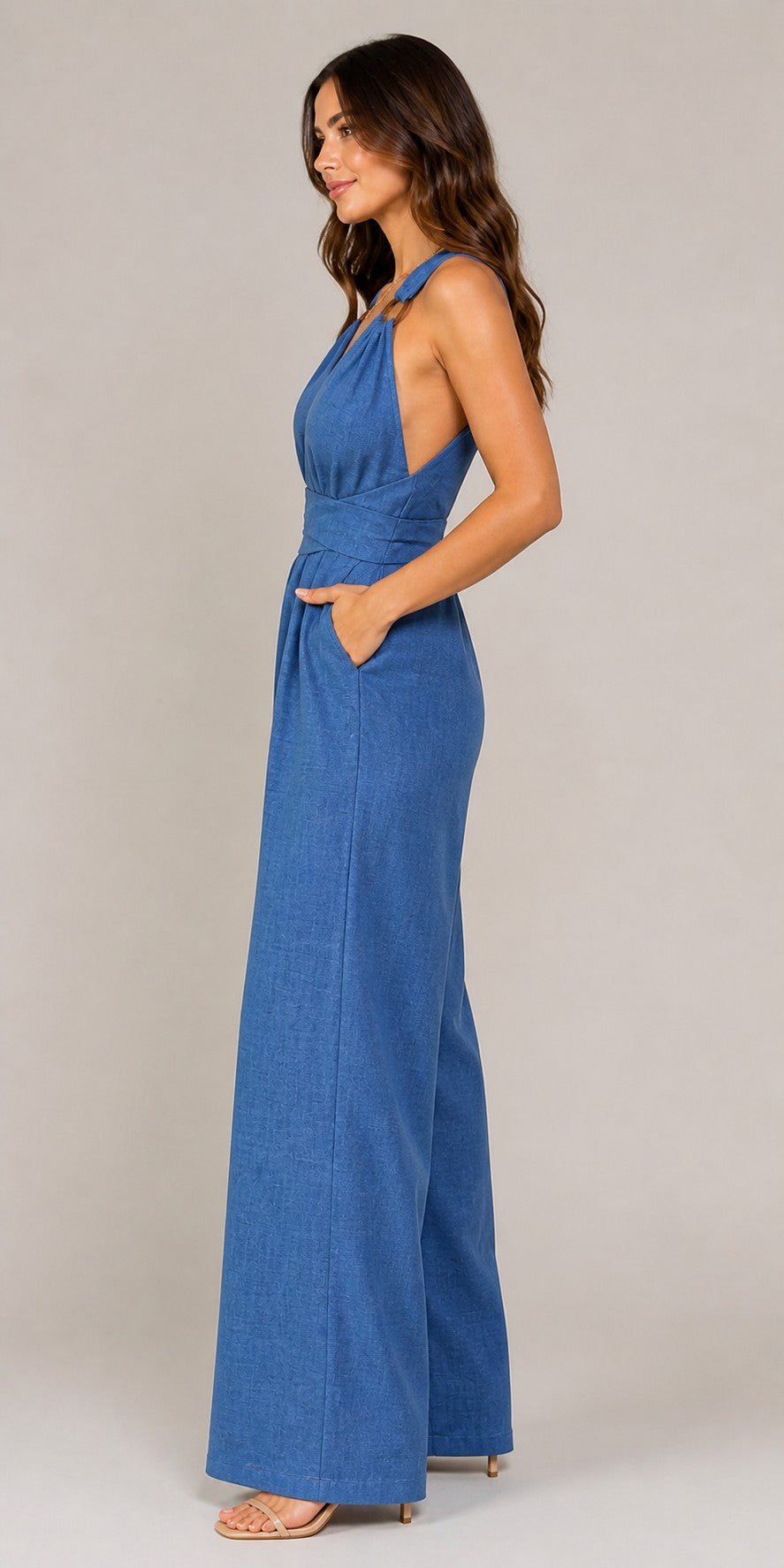 Women’s Wide-Leg Sleeveless Jumpsuit